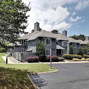 Stunning 2br Kingsmill In Williamsburg, Va Apartment